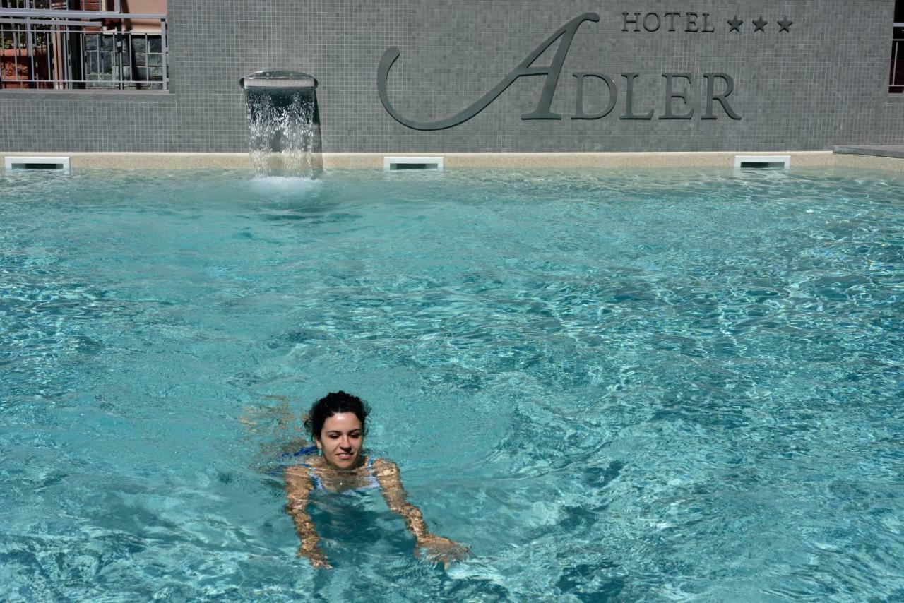 Hotel Adler Alassio Eksteriør billede